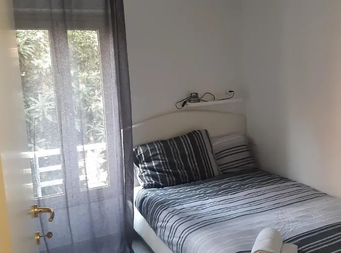 Smart Apartment *